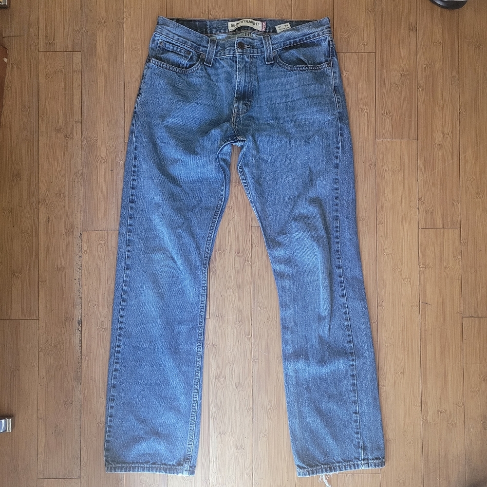 EUC Mens Levi's 514 Slim straight Jeans SIZE 32X32